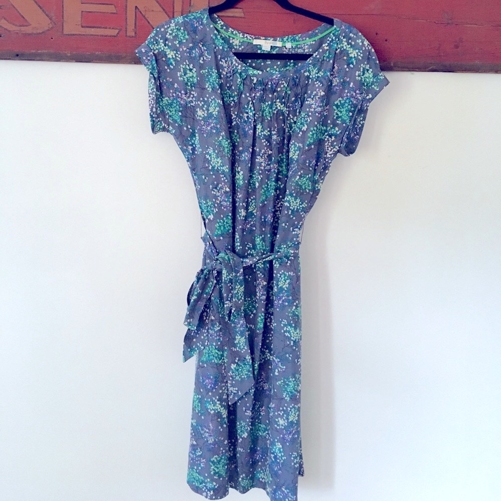 Relaxed Blue Floral Silk Dress Belt Pockets Vintage
